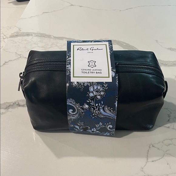 Robert Graham Other - Robert Graham Black Leather Toiletry Kit
